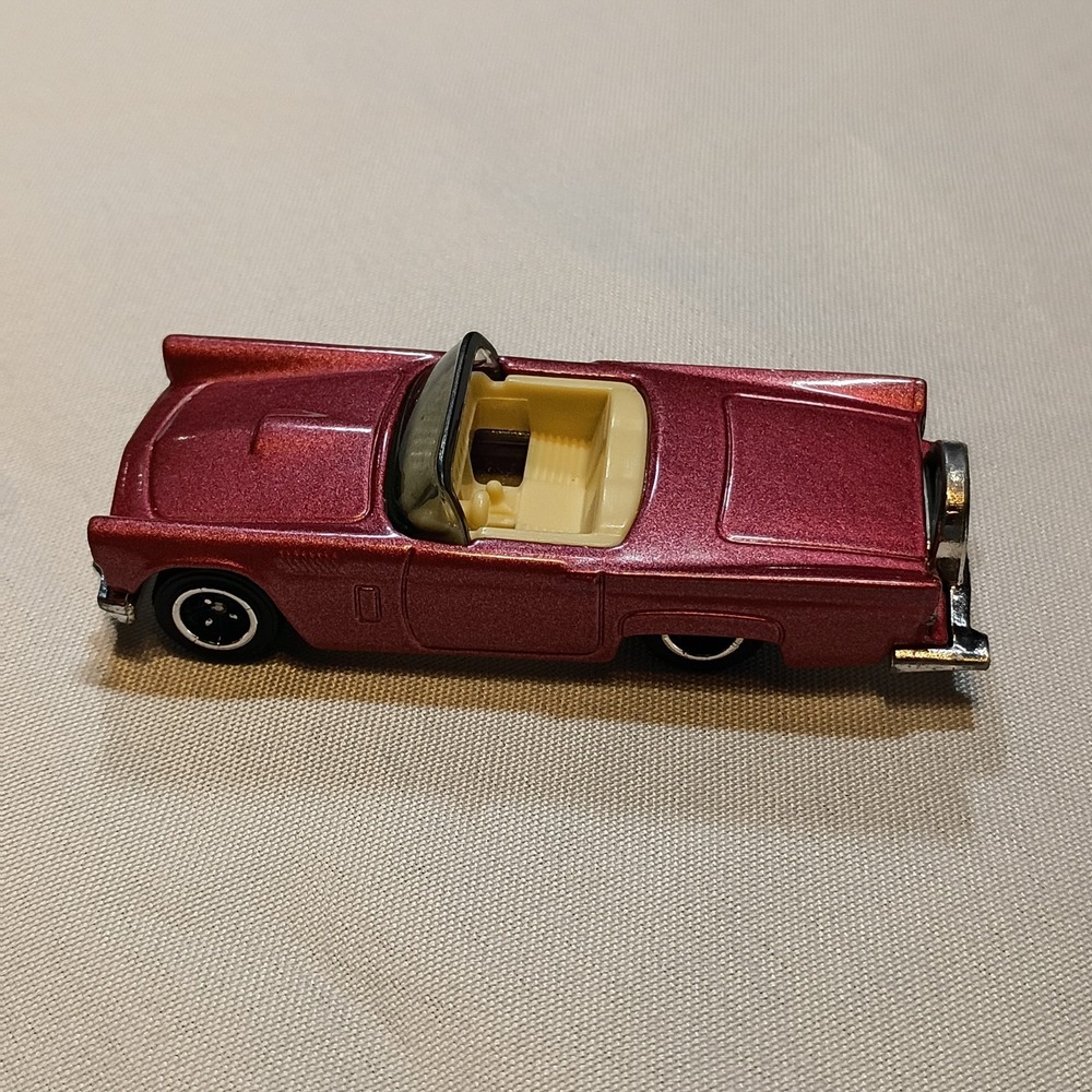 2020 Matchbox City #14 1957 Ford Thunderbird Convertible Pink Rose,Loose, 1:64. - Picture 3 of 7